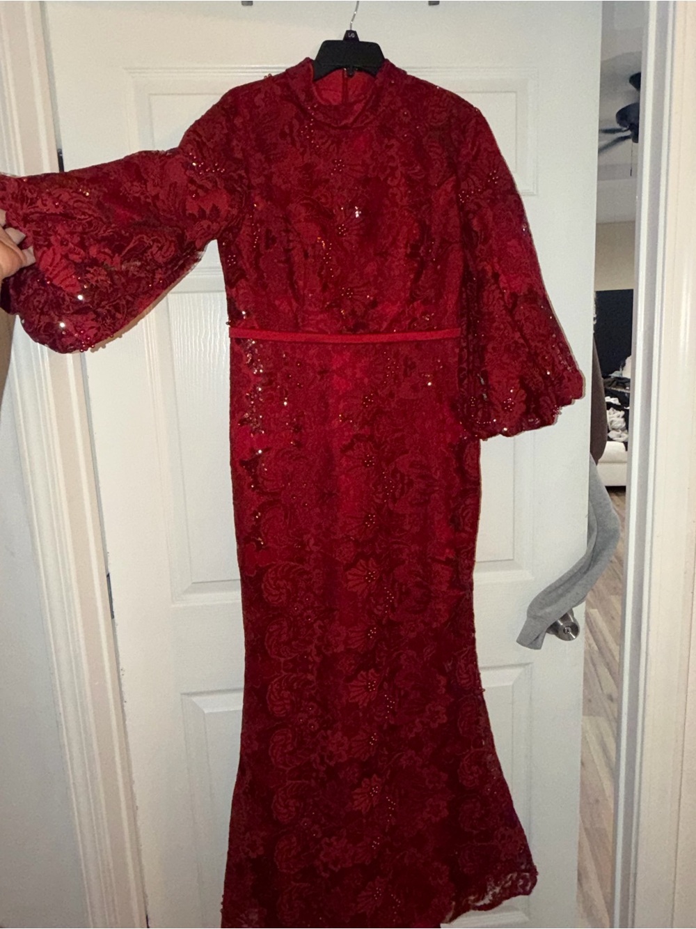 Elegant Red Lace Sequin Evening Dress with Bell Sleeves